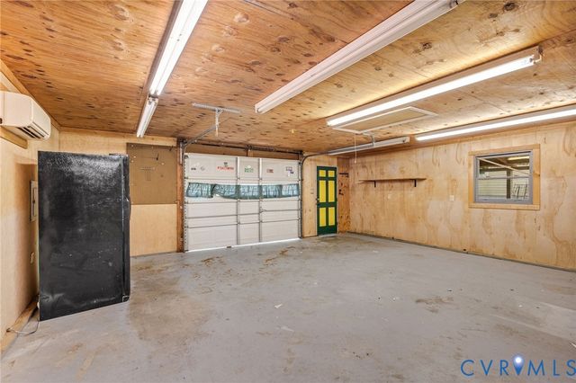 2206 Seminole Ave, Chester, VA 23831