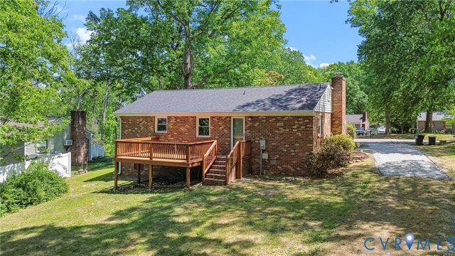 2206 Seminole Ave, Chester, VA 23831