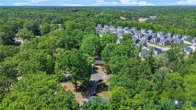 2206 Seminole Ave, Chester, VA 23831