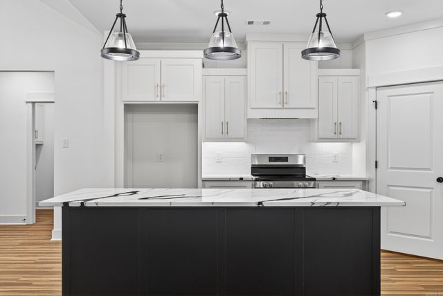 1032 Stagecoach Boulevard, Cabot, AR 72023