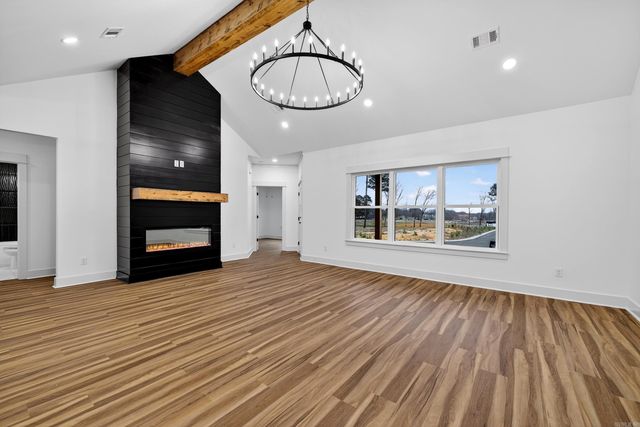 1032 Stagecoach Boulevard, Cabot, AR 72023