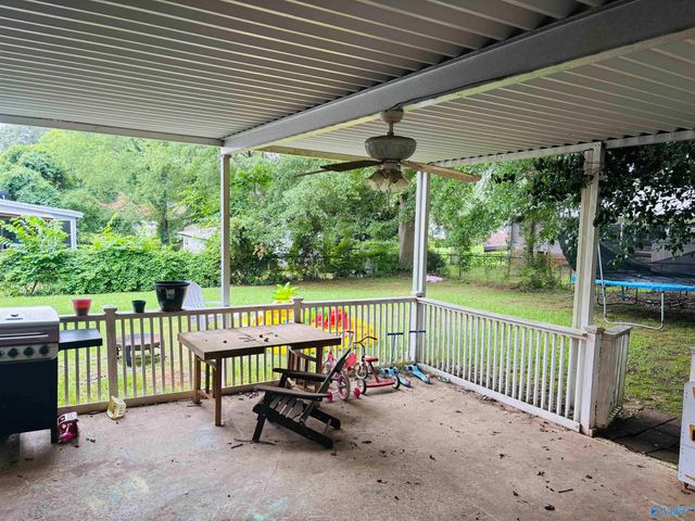 2016 Noccalula Road, Gadsden, AL 35904