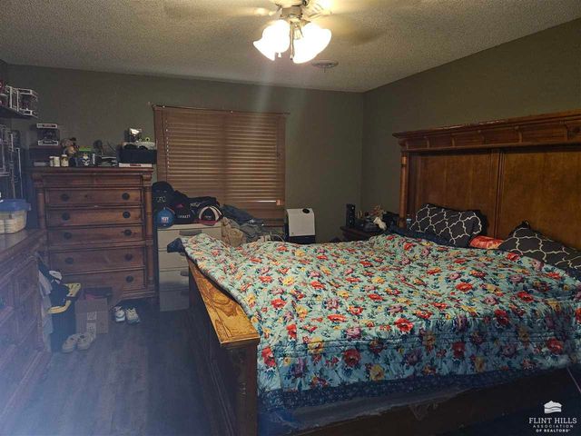 436 N Park Street, Ogden, KS 66517