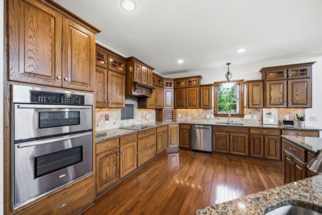 16725 Raintree Drive, Marysville, OH 43040