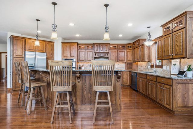 16725 Raintree Drive, Marysville, OH 43040