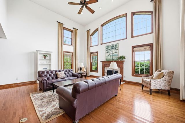 16725 Raintree Drive, Marysville, OH 43040
