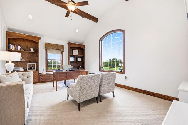 16725 Raintree Drive, Marysville, OH 43040