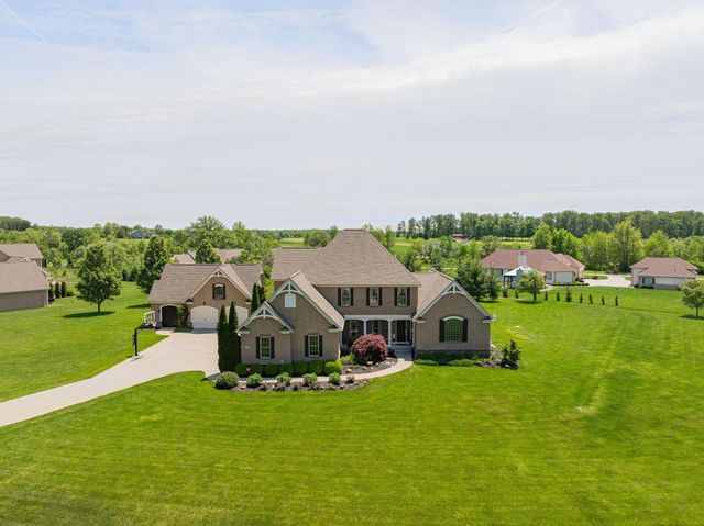 16725 Raintree Drive, Marysville, OH 43040
