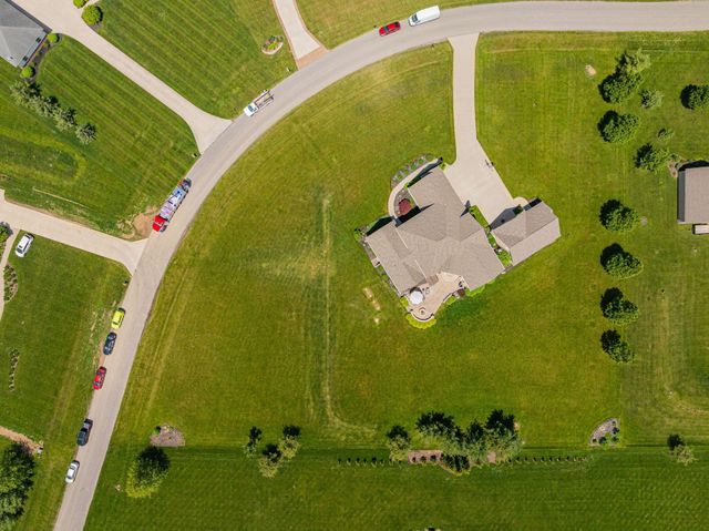 16725 Raintree Drive, Marysville, OH 43040