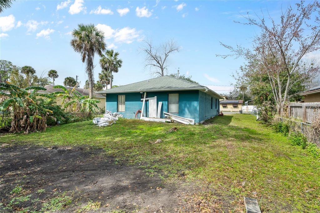 Image 18 of property listing at 614 WASHINGTON STREET, New Smyrna Beach, FL 32168