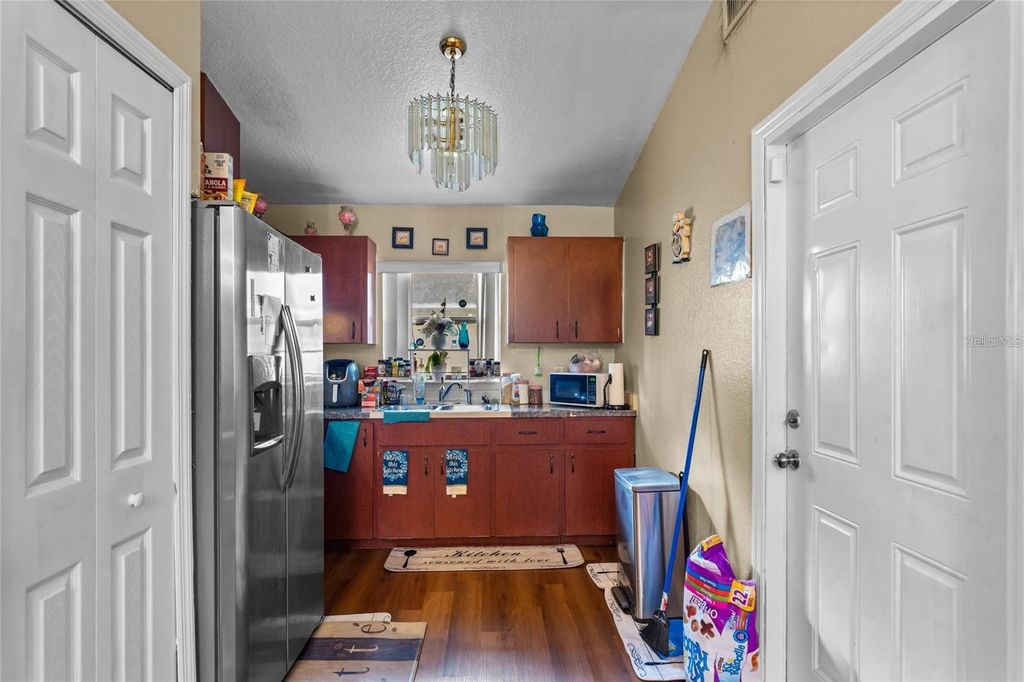 Image 9 of property listing at 614 WASHINGTON STREET, New Smyrna Beach, FL 32168