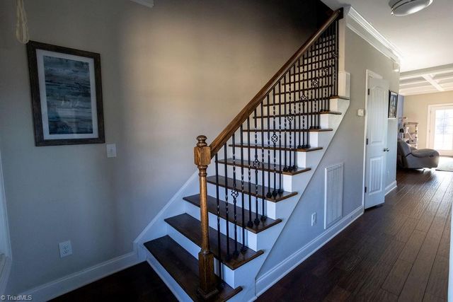 112 Wallburg Fields Lane, Winston-salem, NC 27107