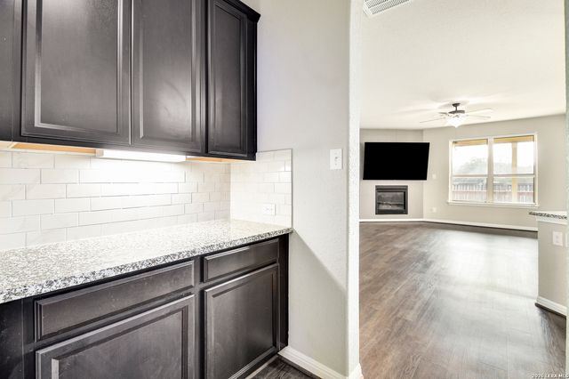 10622 Alys Way, San Antonio, TX 78213