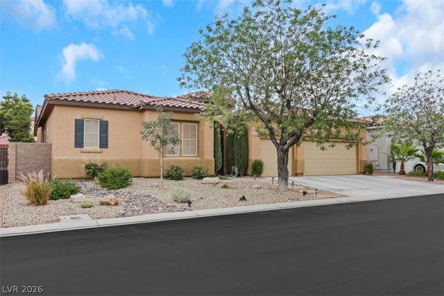 7970 Carson Creek Street, Las Vegas, NV 89113