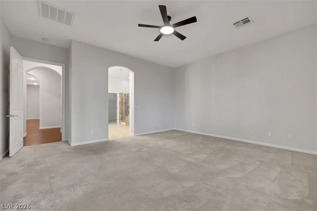 7970 Carson Creek Street, Las Vegas, NV 89113