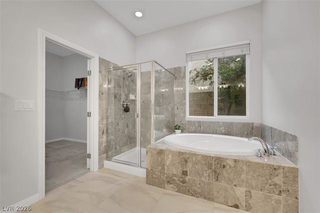7970 Carson Creek Street, Las Vegas, NV 89113