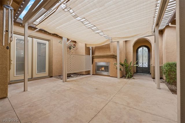 7970 Carson Creek Street, Las Vegas, NV 89113