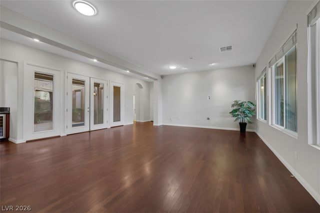 7970 Carson Creek Street, Las Vegas, NV 89113
