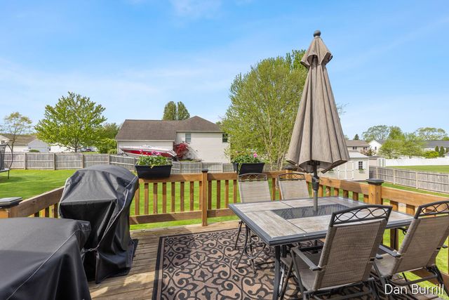 5909 Simon Drive SW, Wyoming, MI 49418