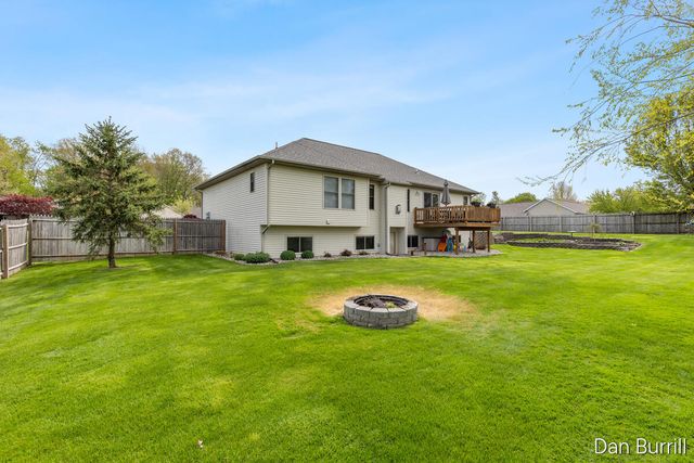 5909 Simon Drive SW, Wyoming, MI 49418