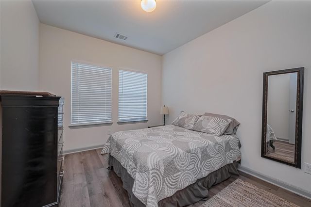 3540 Rebecca Street, Houston, TX 77021