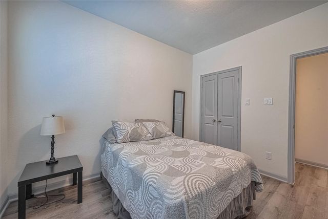 3540 Rebecca Street, Houston, TX 77021