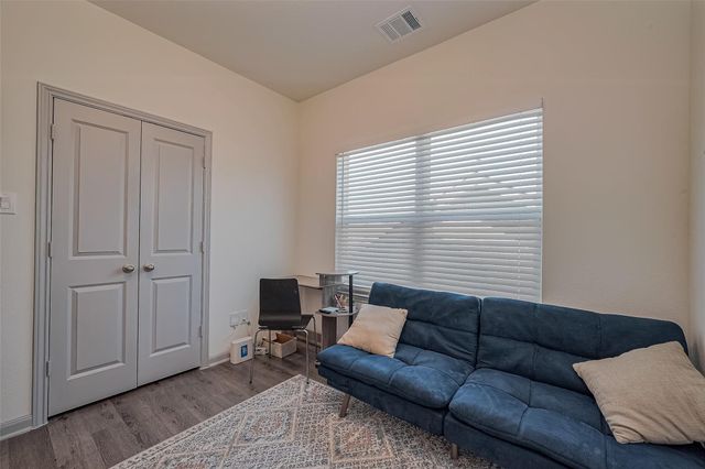 3540 Rebecca Street, Houston, TX 77021
