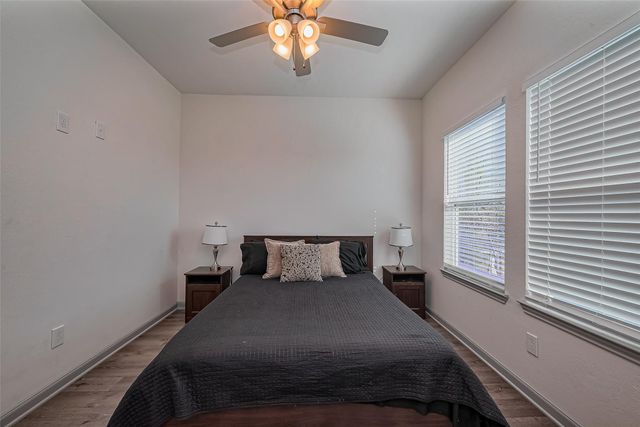 3540 Rebecca Street, Houston, TX 77021