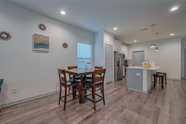 3540 Rebecca Street, Houston, TX 77021