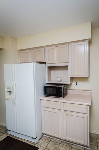 2474 Carriage Court, Ypsilanti, MI 48197