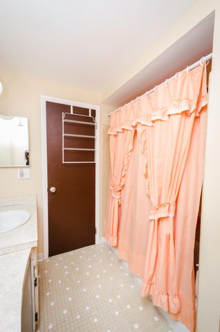 2474 Carriage Court, Ypsilanti, MI 48197