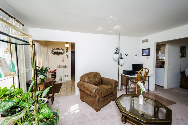 2474 Carriage Court, Ypsilanti, MI 48197