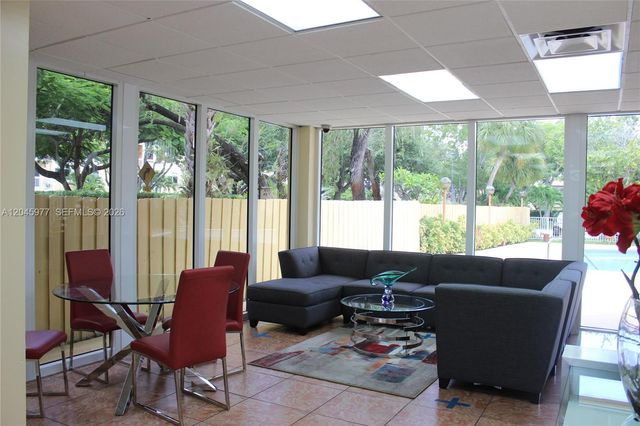 7705 Camino Real B-215, Miami, FL 33143