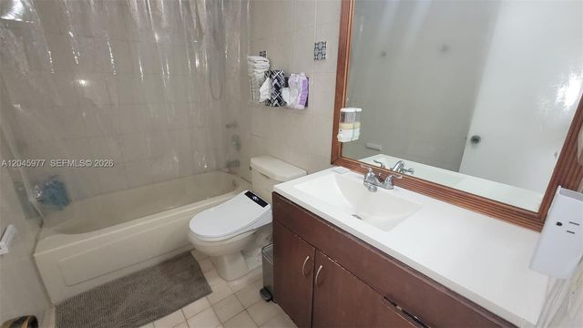 7705 Camino Real B-215, Miami, FL 33143