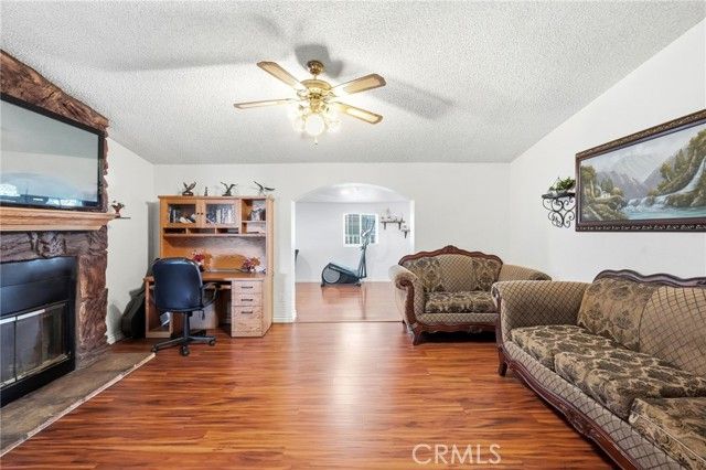 2121 E I 10, Lancaster, CA 93535