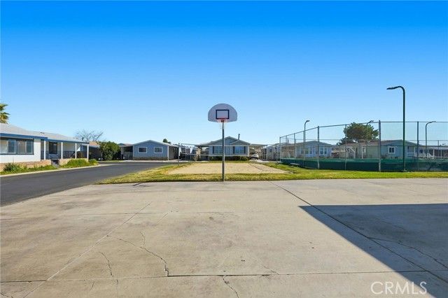 2121 E I 10, Lancaster, CA 93535