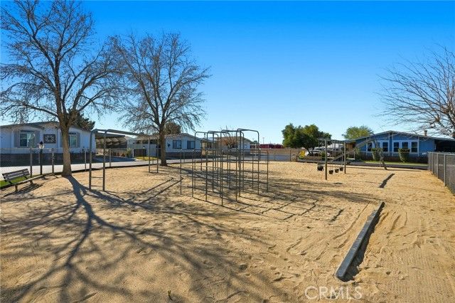 2121 E I 10, Lancaster, CA 93535