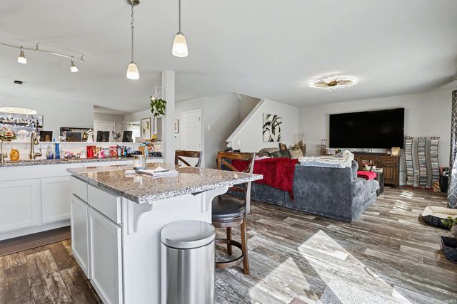 10050 Roszalka Court, Granger, IN 46530