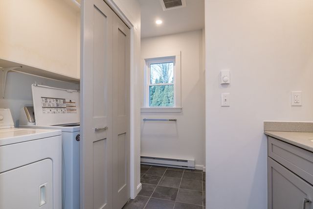 15 Stillwater Rd, Deerfield, MA 01373