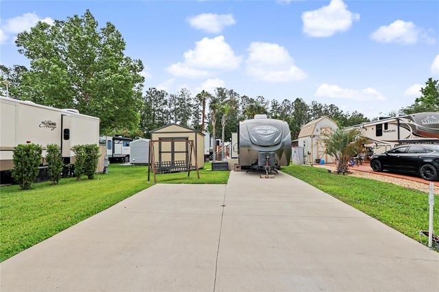 2923 NE 104TH AVENUE, Silver Springs, FL 34488