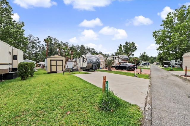 2923 NE 104TH AVENUE, Silver Springs, FL 34488