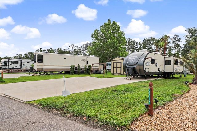 2923 NE 104TH AVENUE, Silver Springs, FL 34488