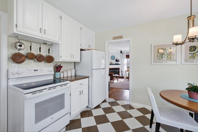 743 Nebraska Avenue W, Saint Paul, MN 55117