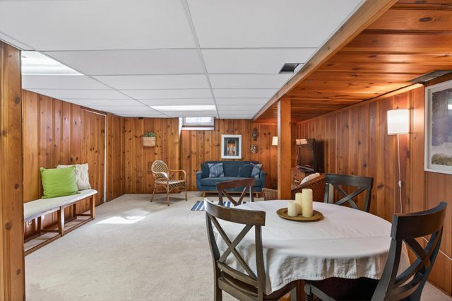 743 Nebraska Avenue W, Saint Paul, MN 55117