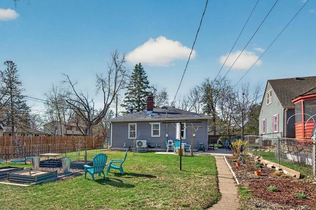 743 Nebraska Avenue W, Saint Paul, MN 55117