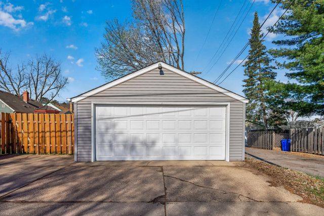 743 Nebraska Avenue W, Saint Paul, MN 55117