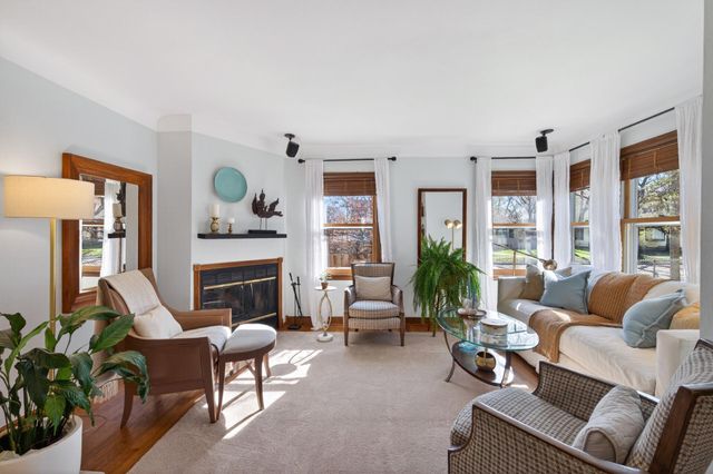 743 Nebraska Avenue W, Saint Paul, MN 55117