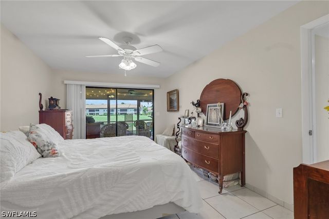 5770 Trailwinds DR 213, Fort Myers, FL 33907