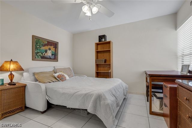 5770 Trailwinds DR 213, Fort Myers, FL 33907