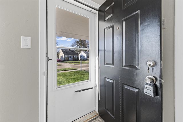 731 Donald Avenue, Royal Oak, MI 48073